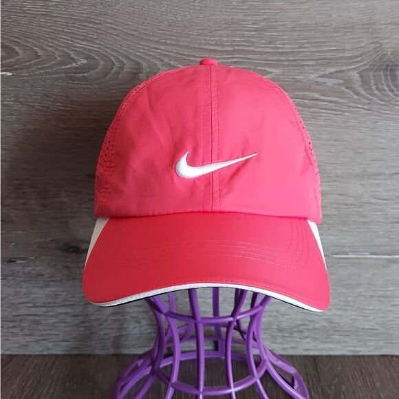 Nike Golf Perforated Pink Adjustable Hat - Picture 1 of 6